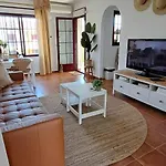 Apartamento Casa Ella Torrevieja